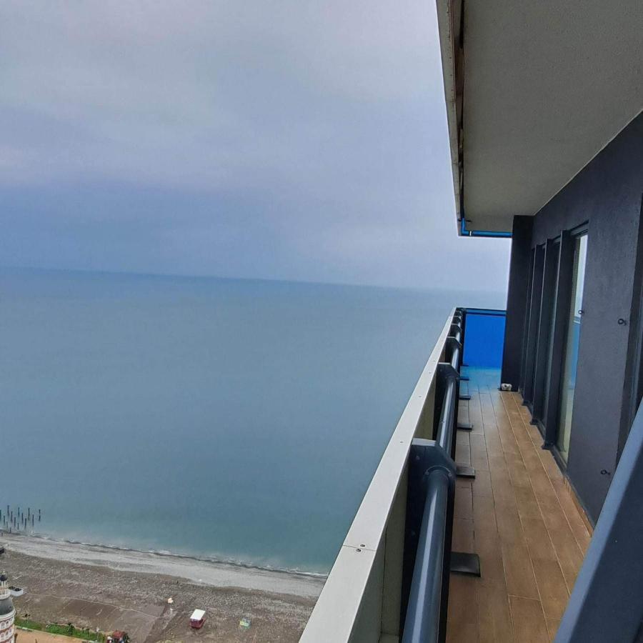 Orbi City Batumi Aparthotel Exteriér fotografie
