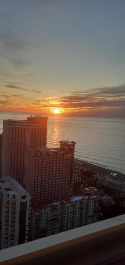 Orbi City Batumi Aparthotel Exteriér fotografie